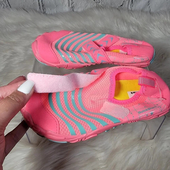 GIRLS Youth Water Shoes Aqua Socks Pull On Sandals Beach Summer Vacation Slip On - Picture 4 of 9